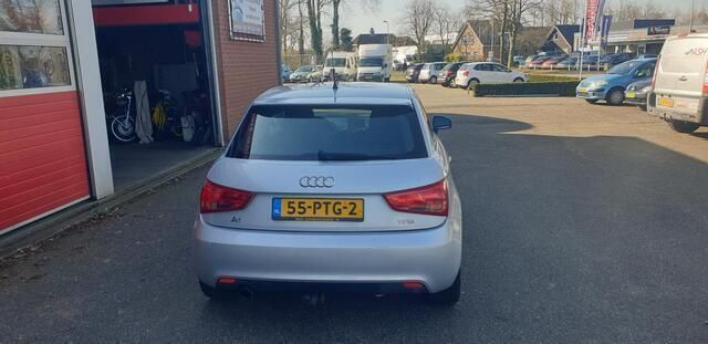 Occasion Audi A1 Ambition 86 PK (63 kW) 2011 Grijs Hatchback