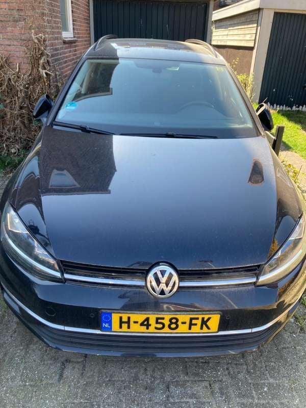 Zwart Gebruikt 2019 VW Golf VII Highline Stationwagen | € 15.000 (Super prijs) - Afbeelding 1/4