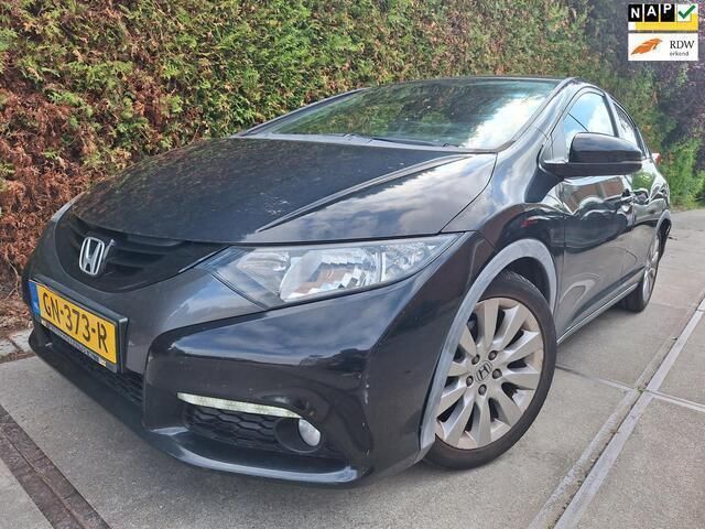Zwart Gebruikt 2012 Honda Civic Sport Hatchback | € 3.700 (Goede deal) - Afbeelding 1/4