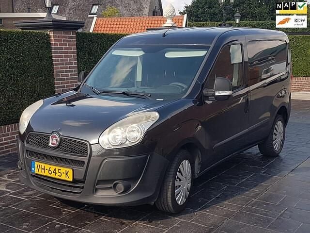 Zwart Gebruikt 2014 Fiat Doblò MPV | € 1.995 (Super prijs) - Afbeelding 1/4