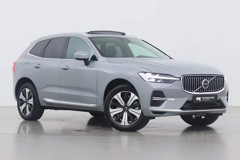 Grijs Gebruikt 2025 Volvo XC60 Plus SUV | € 56.700 (Super prijs) - Afbeelding 1/1