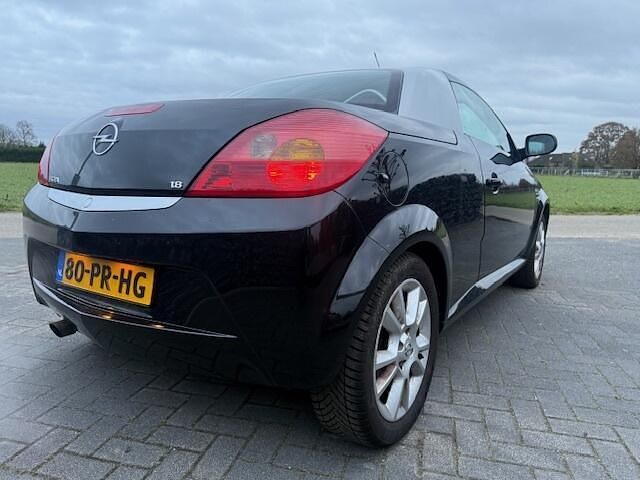 Occasion Opel Tigra Sport 125 PK (91 kW) 2004 Zwart (metallic) Cabriolet