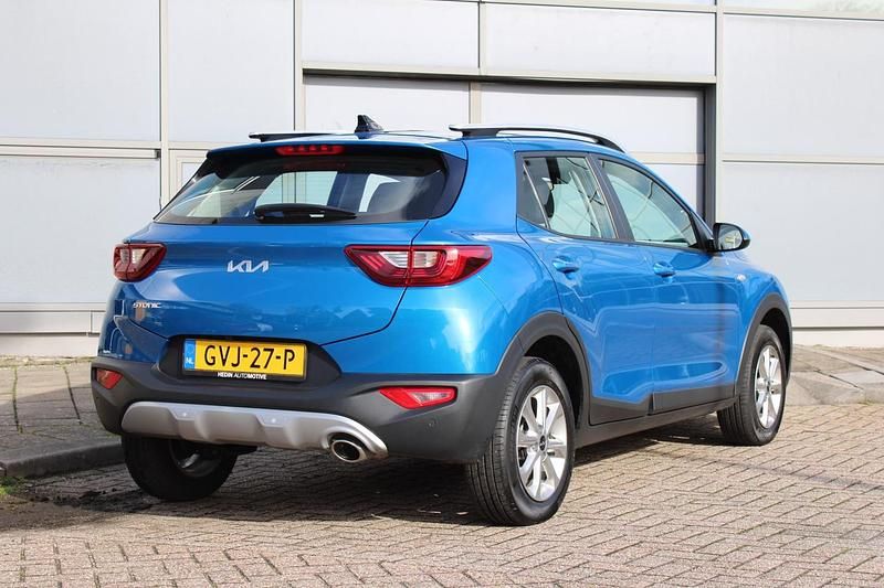 Occasion Kia Stonic 101 PK (74 kW) 2024 Blauw SUV