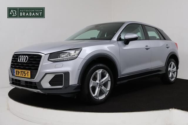 Grijs, metallic lak Gebruikt 2016 Audi Q2 Design SUV | € 17.945 (Goede deal) - Afbeelding 1/4