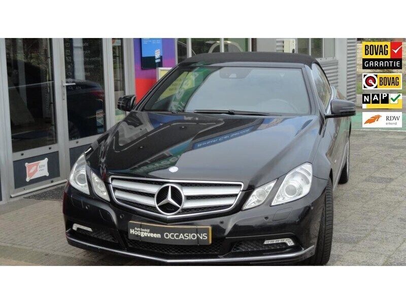Zwart Gebruikt 2010 Mercedes E250 Elegance Cabriolet | € 15.950 (Duur) - Afbeelding 1/4