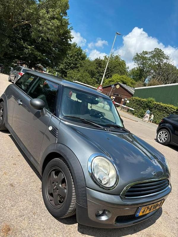 Gebruikt 2010 Mini ONE Hatchback | € 4.000 (Eerlijke prijs) - Afbeelding 1/4