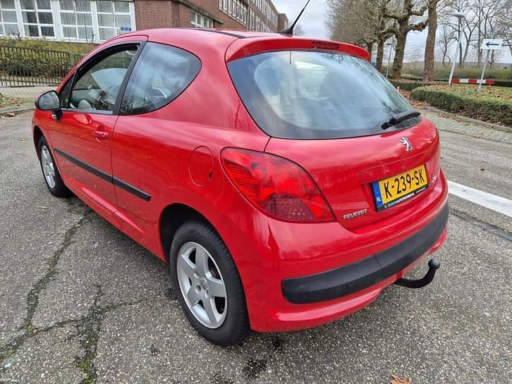 Occasion Peugeot 207 73 PK (53 kW) 2009 Rood Hatchback