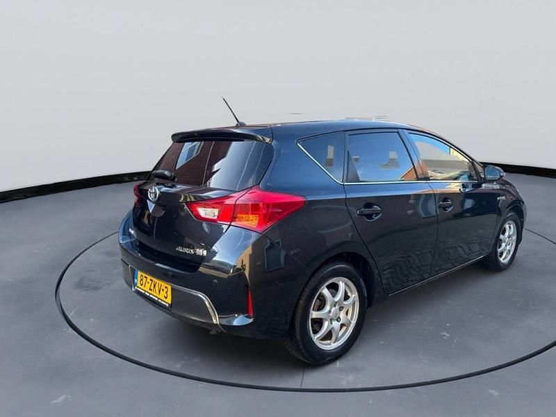 Occasion Toyota Auris Executive 99 PK (72 kW) 2013 Grijs Hatchback