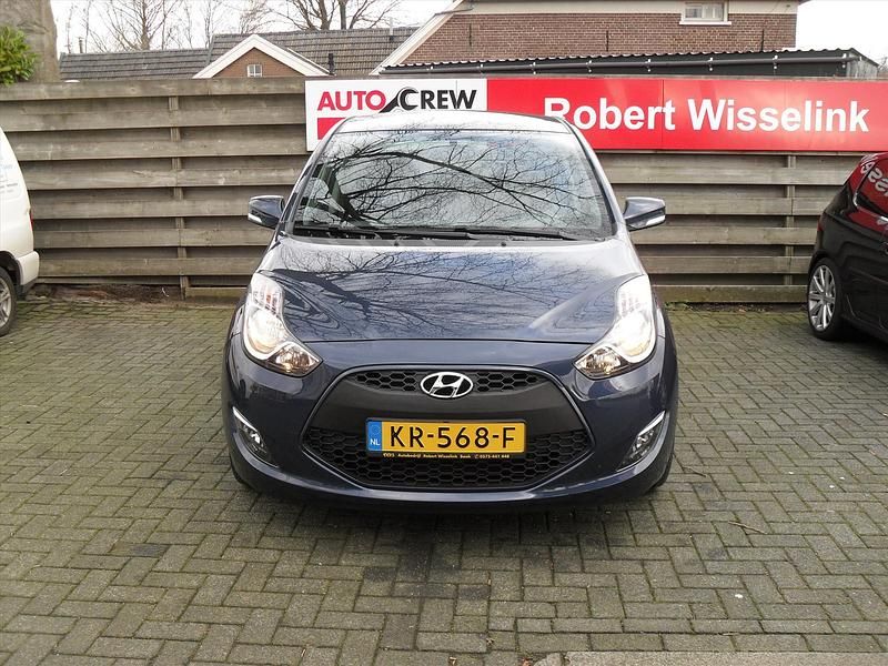 Blauw Gebruikt 2017 Hyundai ix20 GO! Hatchback | € 11.500 (Eerlijke prijs) - Afbeelding 1/4