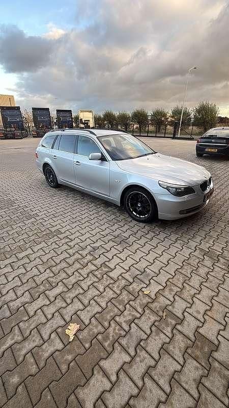 Occasion BMW 520 163 PK (119 kW) 2009 Grijs Stationwagen