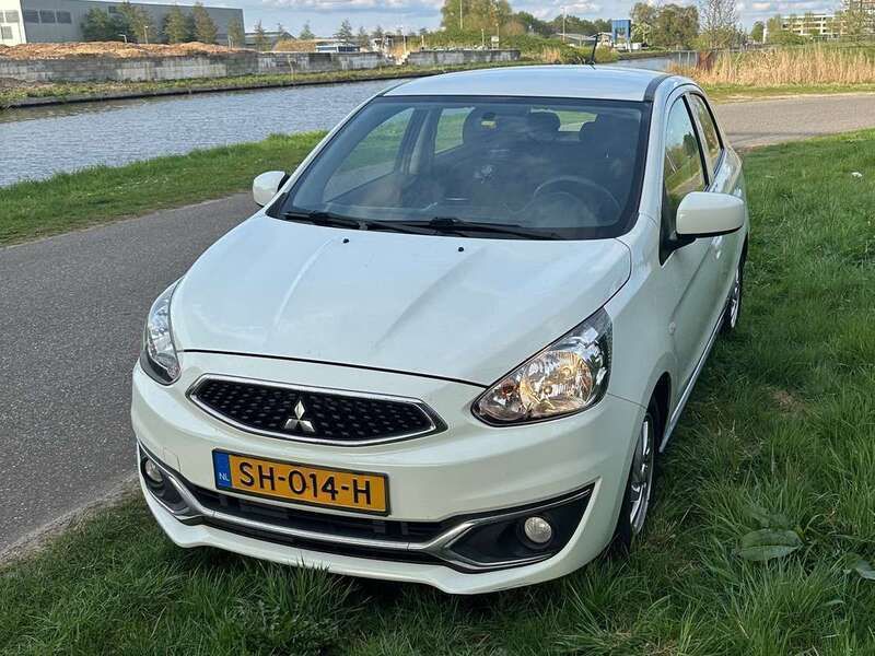 Wit Gebruikt 2018 Mitsubishi Space Star Hatchback | € 4.250 (Goede deal) - Afbeelding 1/4