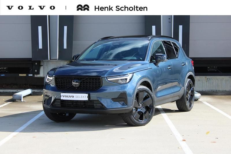 Blauw Gebruikt 2025 Volvo XC40 Plus SUV | € 54.950 - Afbeelding 1/4