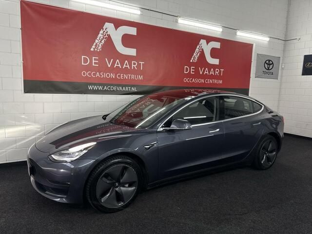 Grijs Gebruikt 2019 Tesla Model 3 Long Range Sedan | € 14.999 (Eerlijke prijs) - Afbeelding 1/4