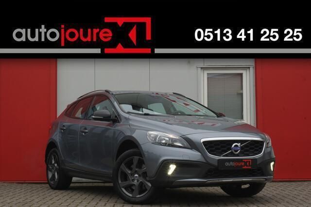 Grijs Gebruikt 2015 Volvo V40 CC Momentum Stationwagen | € 17.799 - Afbeelding 1/4