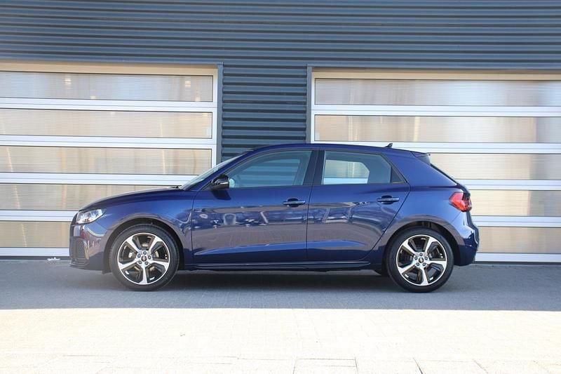 Nieuw Audi A1 Sportback Advanced 95 PK (69 kW) 2025 Blauw Hatchback