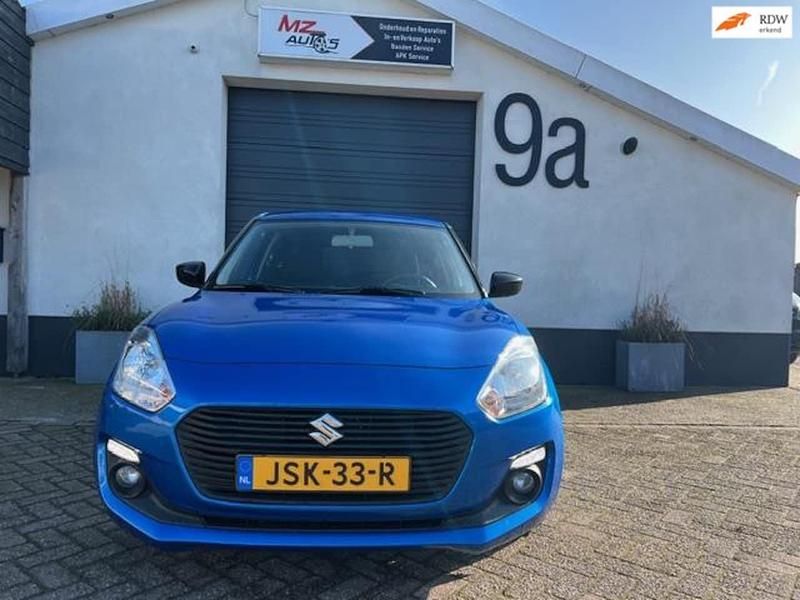 Blauw Occasion 2019 Suzuki Swift Hatchback | € 11.499 (Goede deal) - Afbeelding 1/4