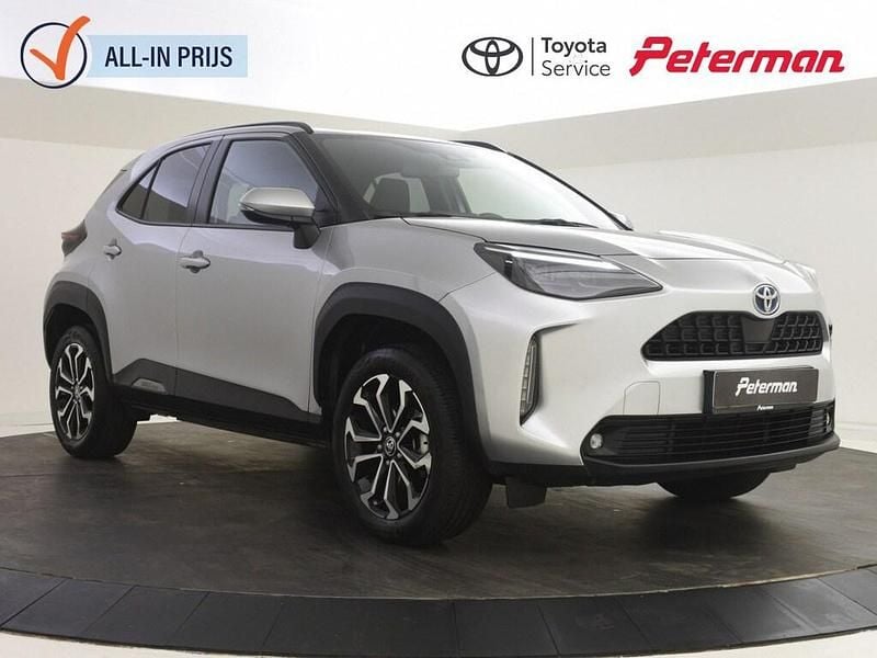 Grijs Gebruikt 2024 Toyota Yaris Cross SUV | € 26.399 (Goede deal) - Afbeelding 1/4
