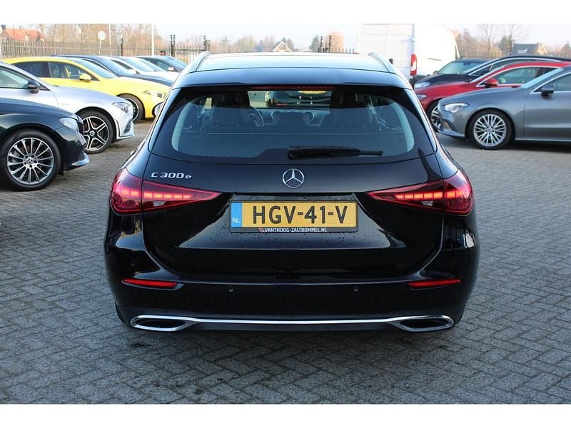 Occasion Mercedes C300 Luxury 204 PK (150 kW) 2022 Zwart Stationwagen