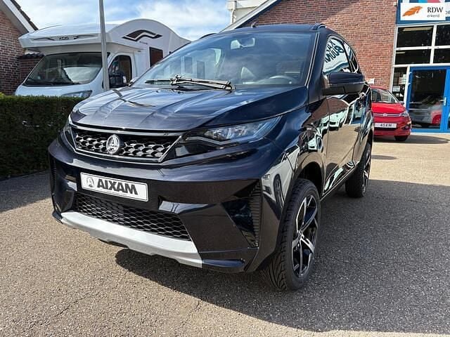 Zwart Nieuw 2025 Aixam Crossover Premium Premium SUV | € 19.039 (Eerlijke prijs) - Afbeelding 1/4