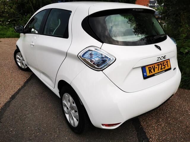 Occasion Renault Zoe Life 64 kW (88 PK) 2018 Wit Hatchback