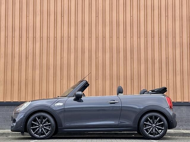 Occasion Mini Cooper S Cabriolet 192 PK (141 kW) 2019 Grijs (metallic) Cabriolet