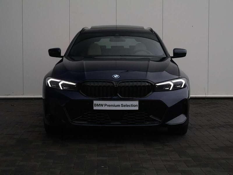 Occasion BMW 330e M Sport 292 PK (214 kW) 2025 Blauw Stationwagen