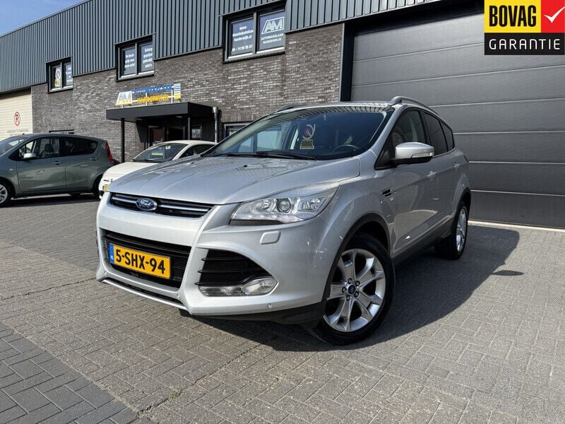Grijs Gebruikt 2013 Ford Kuga Titanium SUV | € 11.850 (Eerlijke prijs) - Afbeelding 1/4