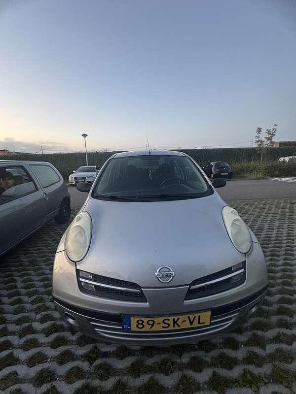 Gebruikt 2004 Nissan Micra Acenta Hatchback | € 750 (Eerlijke prijs) - Afbeelding 1/4