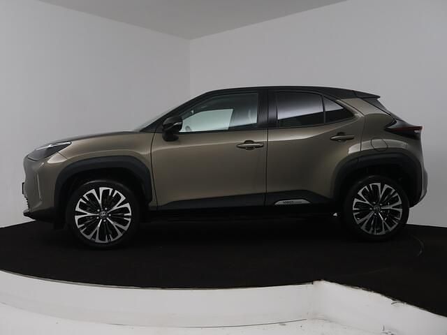 Occasion Toyota Yaris Cross Executive 116 PK (85 kW) 2022 Groen SUV