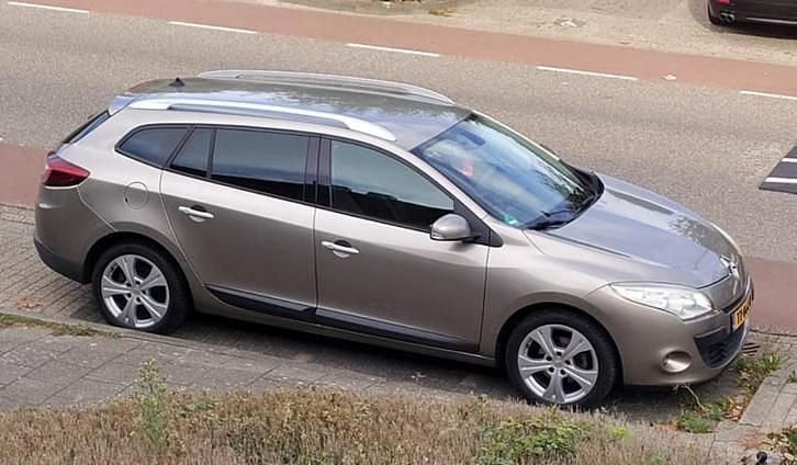 Gebruikt 2010 Renault Mégane III Stationwagen | € 2.950 (Goede deal) - Afbeelding 1/1