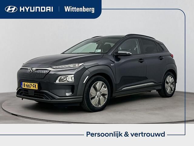 Dark knight pearl (yg7) Occasion 2021 Hyundai Kona SUV | € 20.900 (Eerlijke prijs) - Afbeelding 1/4