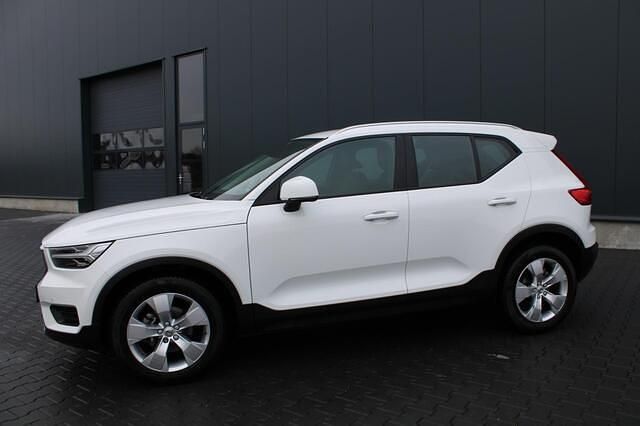 Occasion Volvo XC40 Momentum 155 PK (114 kW) 2018 Wit (metallic) SUV