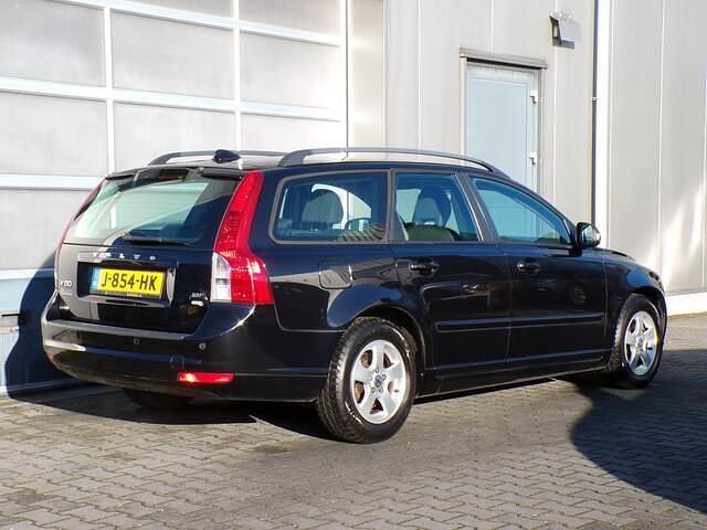 Occasion Volvo V50 Kinetic 125 PK (91 kW) 2009 Zwart Stationwagen