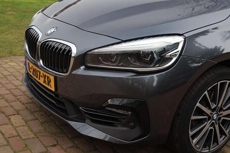 Occasion BMW 220 Active Tourer Executive 192 PK (141 kW) 2018 Grijs MPV