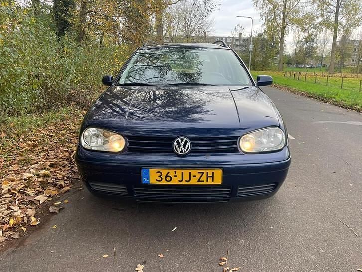 Occasion VW Golf IV Highline 102 PK (75 kW) 2002 Blauw Stationwagen