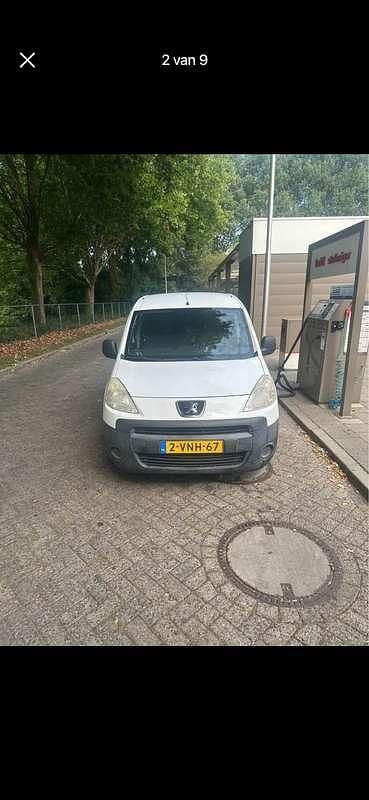 Occasion 2011 Peugeot Partner MPV | € 2.750 (Eerlijke prijs) - Afbeelding 1/4