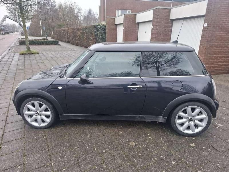 Occasion Mini ONE Pepper 90 PK (66 kW) 2005 Zwart Hatchback