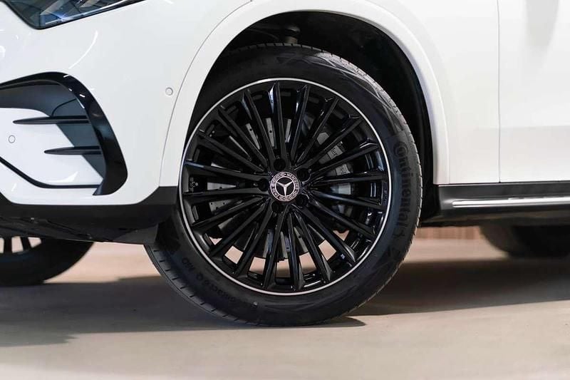 Occasion Mercedes GLC300e AMG line 204 PK (150 kW) 2024 Wit Coupé