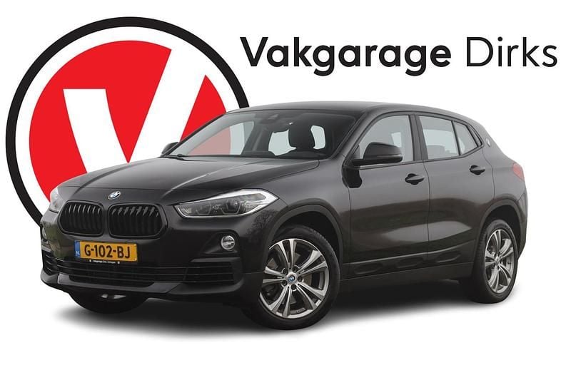 Zwart Gebruikt 2019 BMW X2 Executive SUV | € 20.889 (Eerlijke prijs) - Afbeelding 1/3
