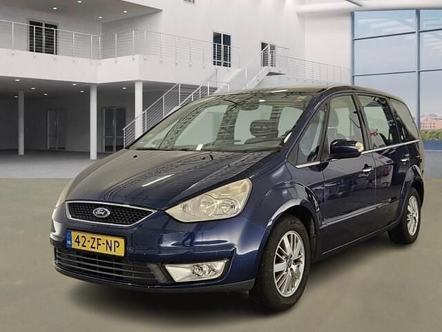 Blauw Gebruikt 2008 Ford Galaxy Ghia MPV | € 3.995 (Eerlijke prijs) - Afbeelding 1/4