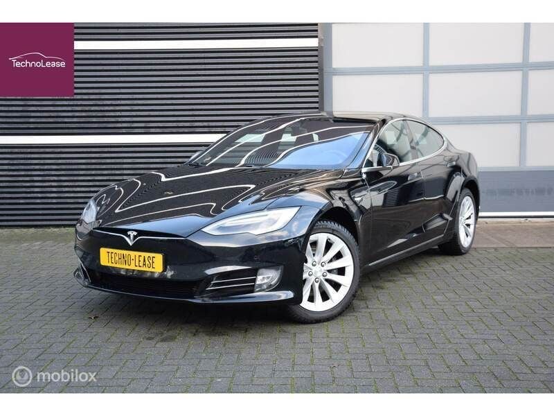 Zwart Gebruikt 2018 Tesla Model S Sedan | € 19.950 (Iets duurder) - Afbeelding 1/4