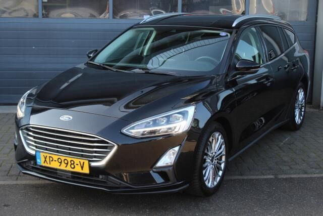 Zwart Gebruikt 2019 Ford Focus Business Edition Stationwagen | € 11.999 (Goede deal) - Afbeelding 1/4