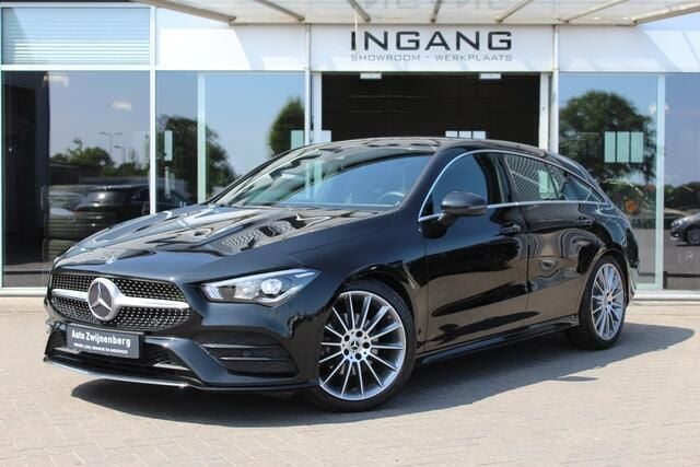 Zwart Gebruikt 2019 Mercedes CLA180 Shooting Brake Business Stationwagen | € 26.450 (Goede deal) - Afbeelding 1/4