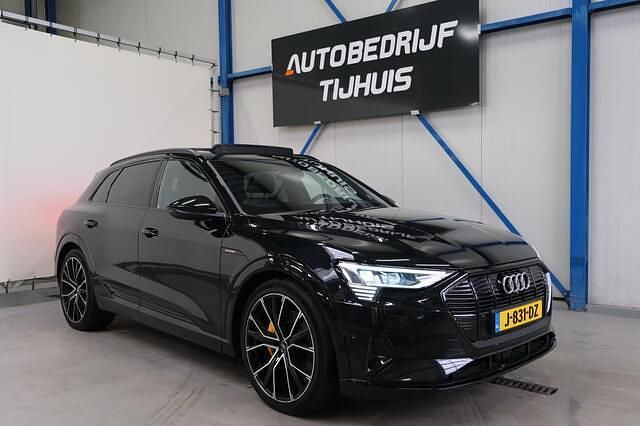 Occasion Audi e-tron Advanced 300 kW (408 PK) 2019 Zwart SUV