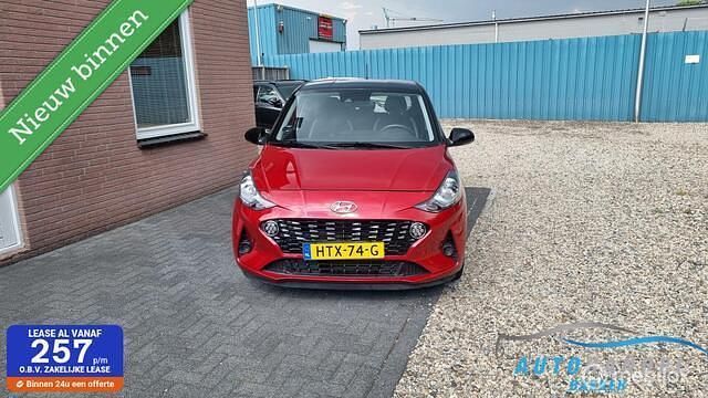 Rood Gebruikt 2020 Hyundai i10 Premium Hatchback | € 15.850 (Eerlijke prijs) - Afbeelding 1/4
