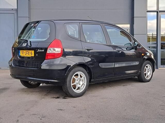 Occasion Honda Jazz LS 83 PK (61 kW) 2003 Zwart Hatchback