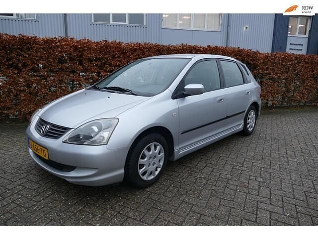 Grijs Gebruikt 2005 Honda Civic Hatchback | € 2.795 (Iets duurder) - Afbeelding 1/4