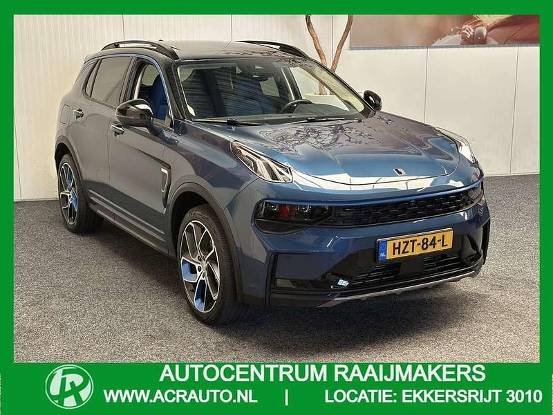 Blauw, metallic lak Gebruikt 2023 Lynk & Co 01 SUV | € 25.640 (Goede deal) - Afbeelding 1/3