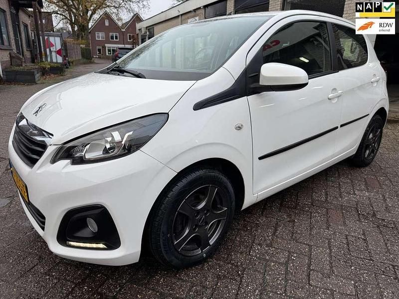 Wit Gebruikt 2018 Peugeot 108 Active Hatchback | € 7.250 (Goede deal) - Afbeelding 1/4