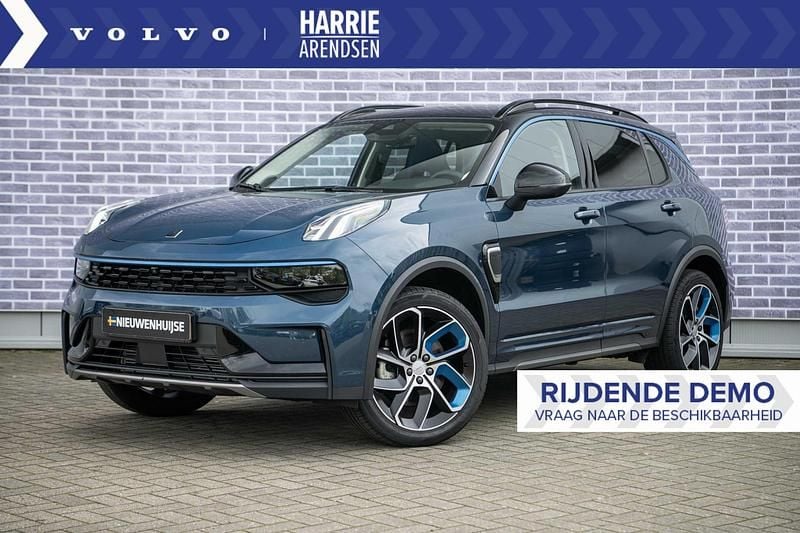 Blauw Gebruikt 2023 Lynk & Co 01 SUV | € 28.194 (Eerlijke prijs) - Afbeelding 1/2